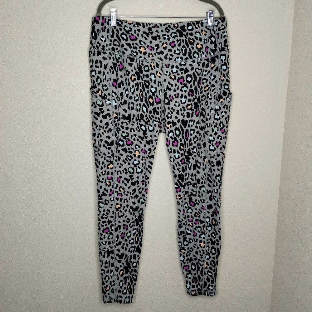 Torrid Active Leopard Full Length Pockets Active Leggings Size 2X - Picture 2 of 6